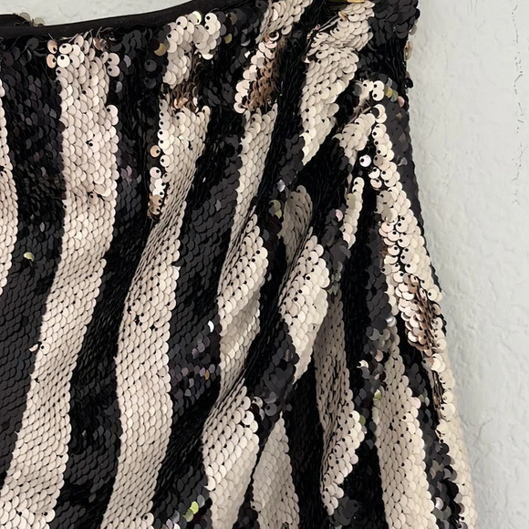 DO+BE Striped Sequin Skirt M - Picture 9 of 10